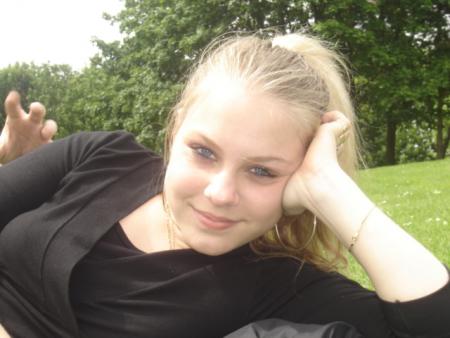 Une C0p..